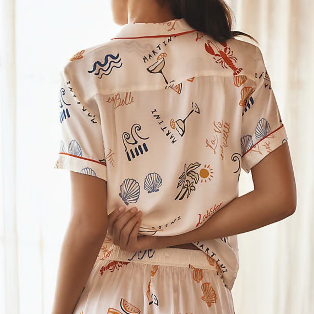 New without tags! Anthropologie White and Red Floral Blouse